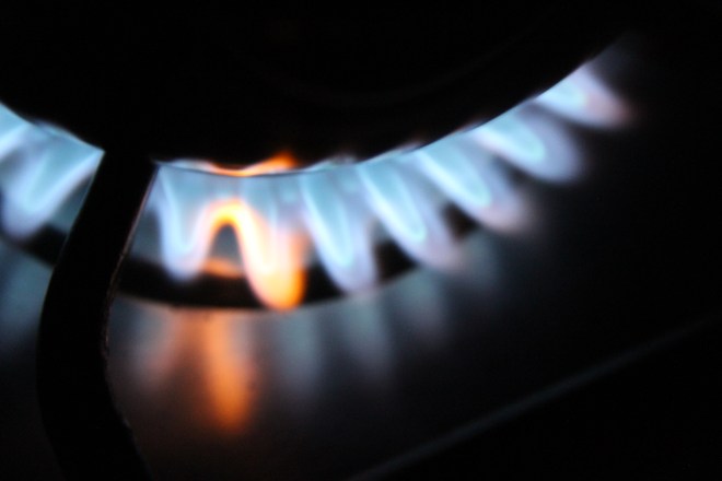 flames up side of pan